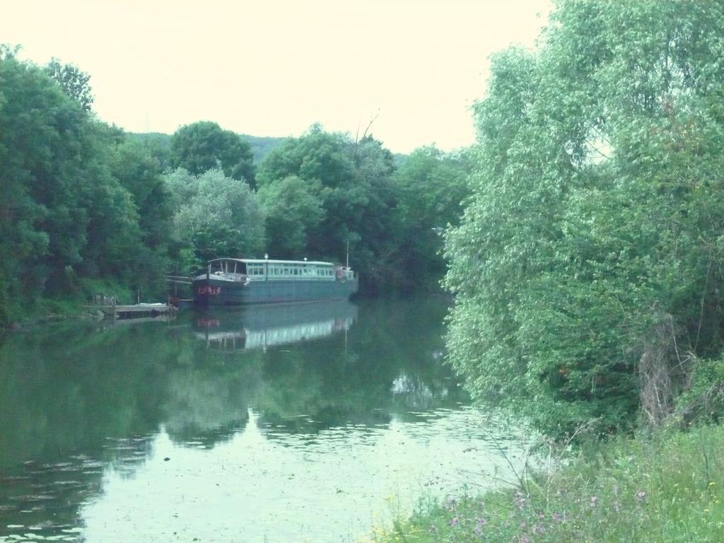 Le Havre De Bennecourt Bed & Breakfast Bagian luar foto
